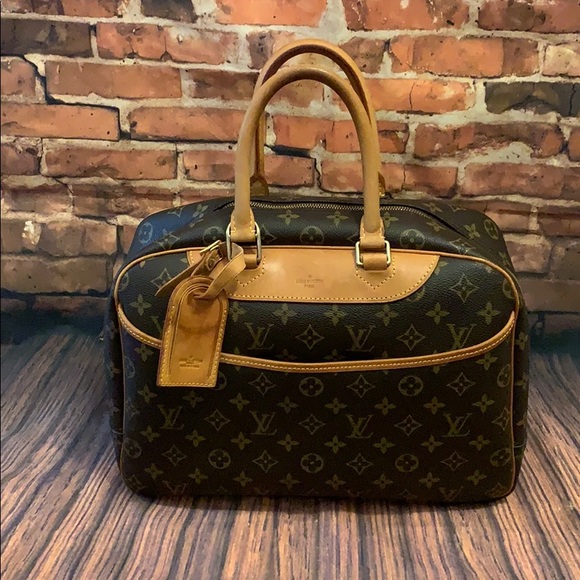 Louis Vuitton Handbags - SOLD Louis Vuitton deauville